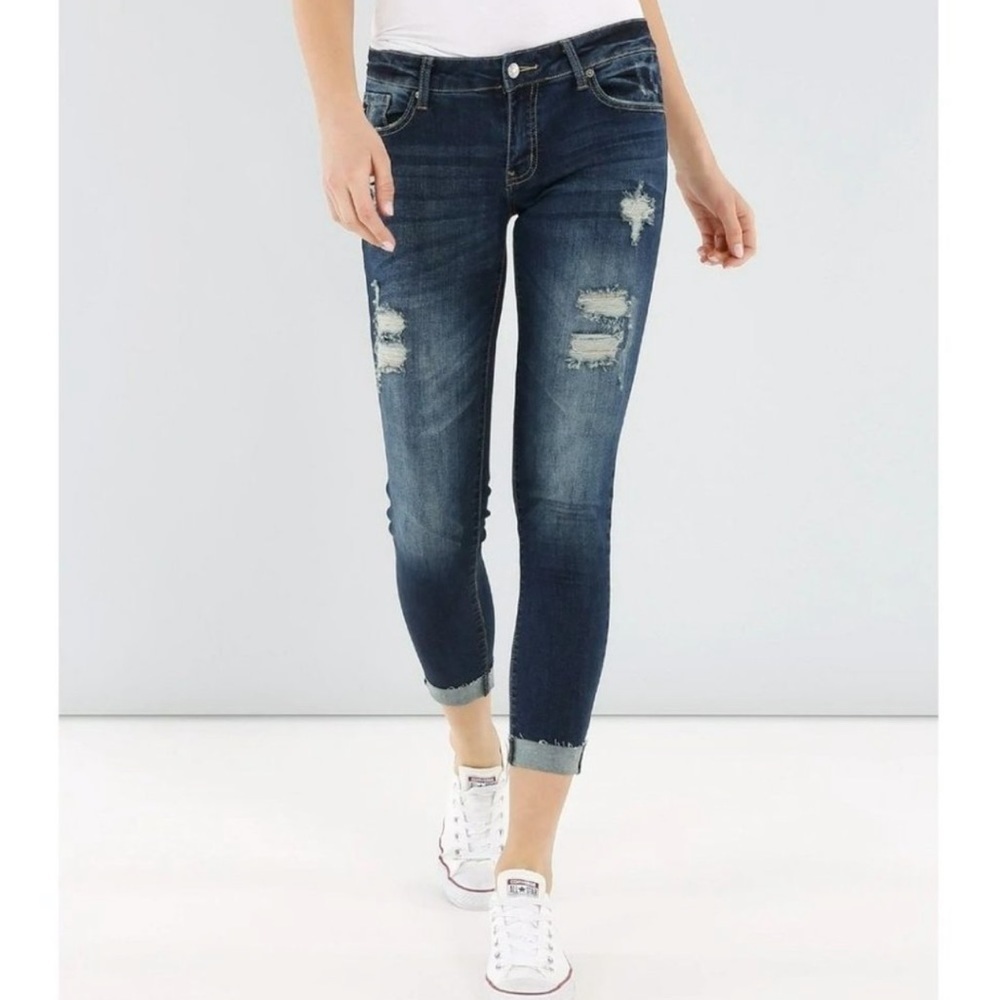 KanCan Weston Distressed Skinny Jeans Size 26 Women’s Low Rise Dark Wash Raw Hem